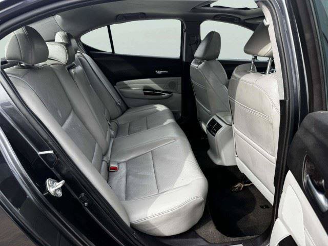 Used 2016 Acura TLX V6 SH-AWD w/ Technology Pkg image 43