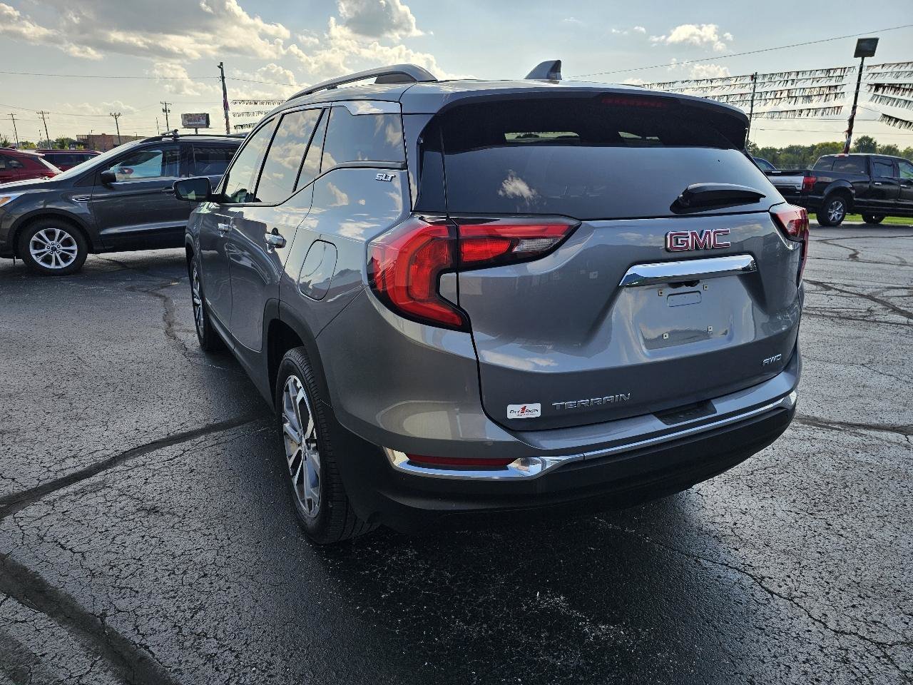 Used 2021 GMC Terrain SLT AWD/4WD image 31