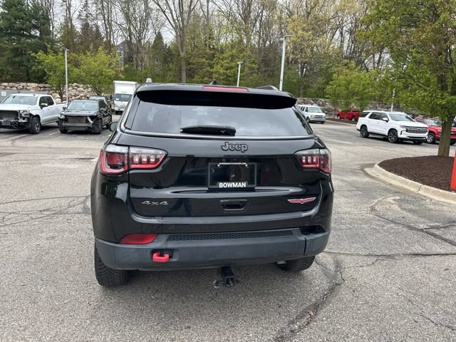 Used 2018 Jeep Compass Trailhawk w/ Leather Interior Group AWD/4WD image 4