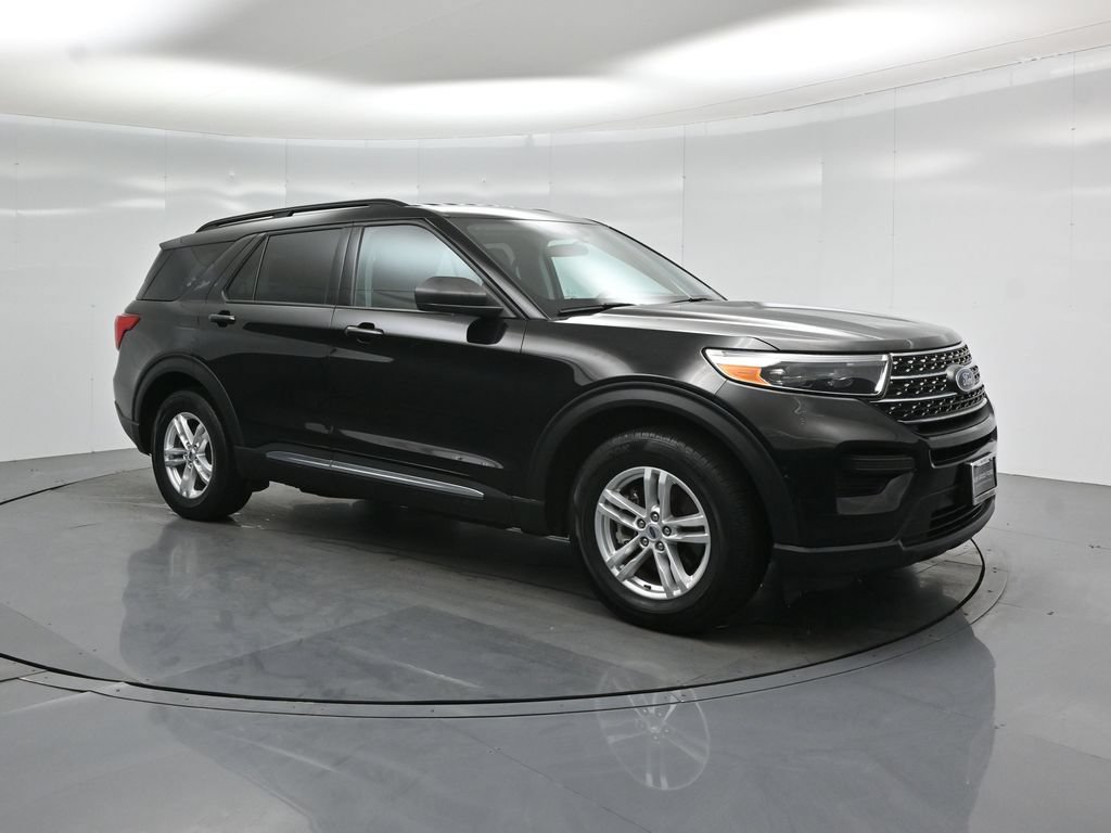 Certified 2023 Ford Explorer XLT RWD image 25