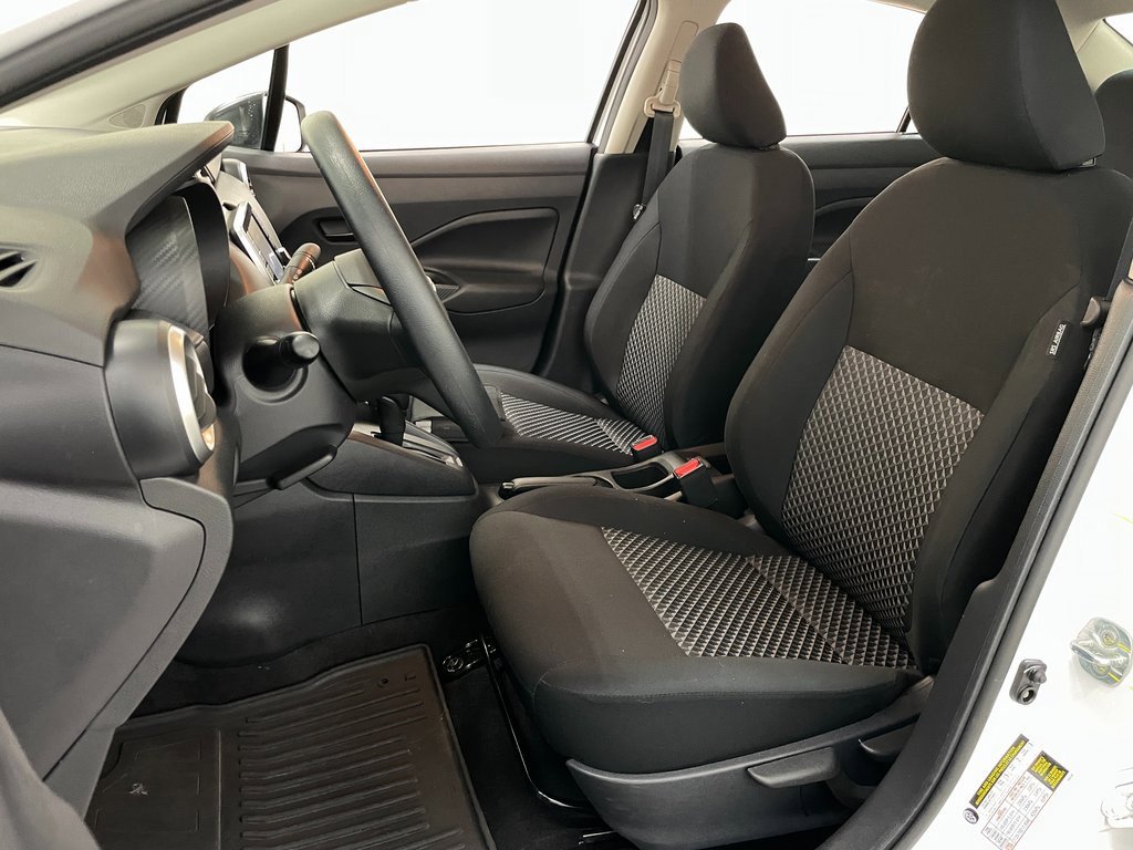 Used 2024 Nissan Versa S w/ Trunk Package image 18