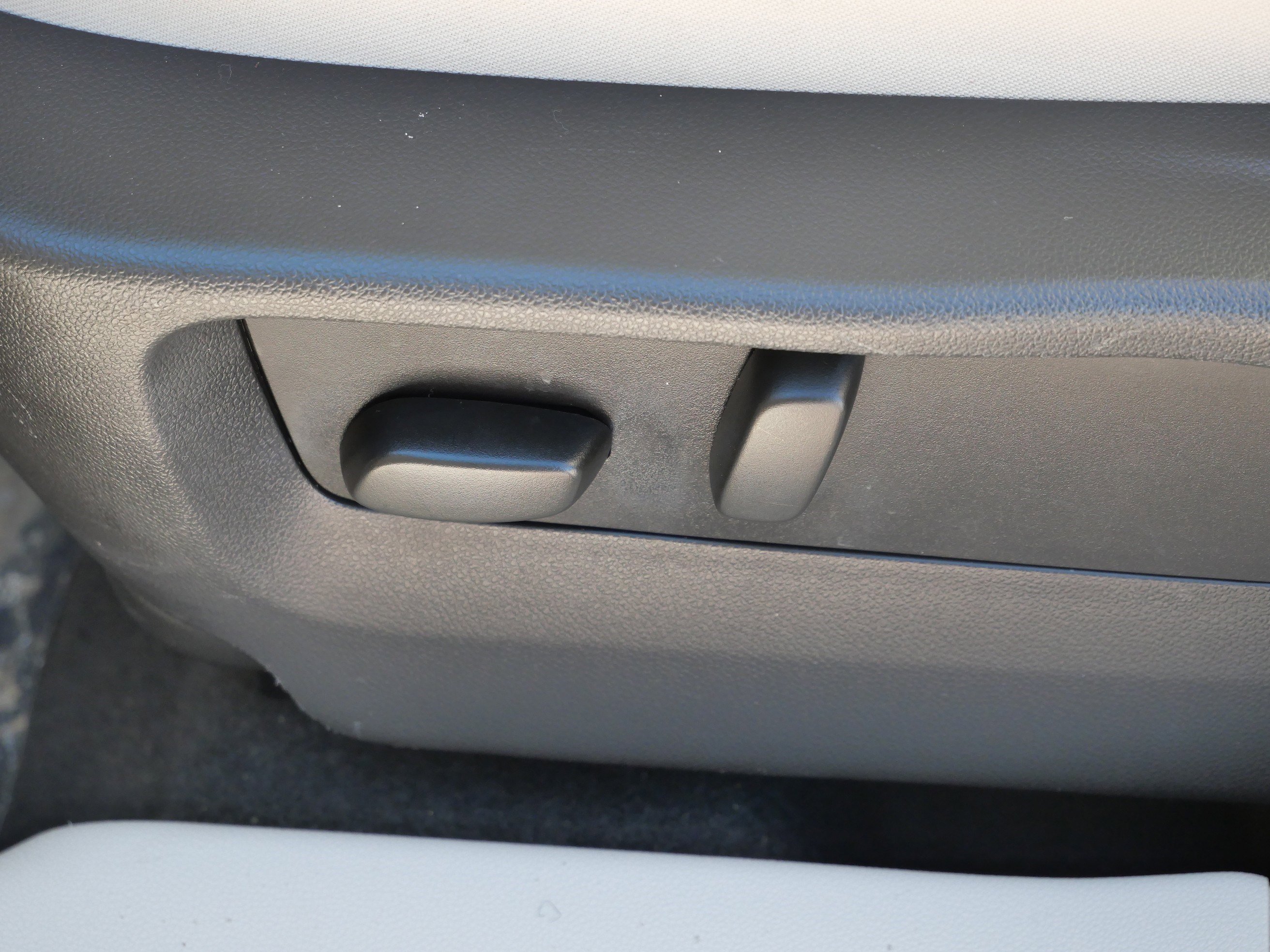 Used 2023 Buick Envision Avenir image 20