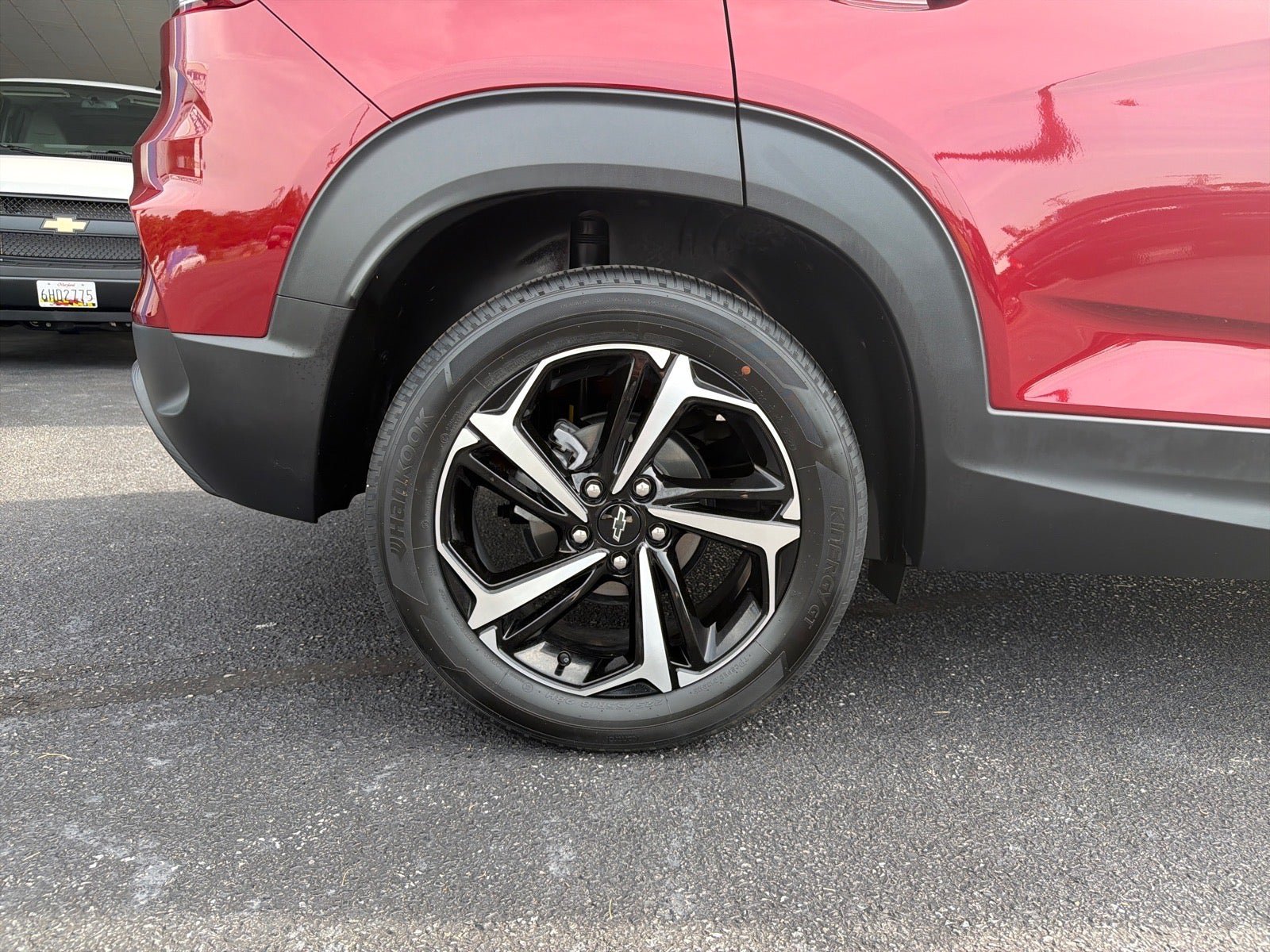 Used 2022 Chevrolet TrailBlazer RS w/ Sun and Liftgate Package AWD/4WD image 12