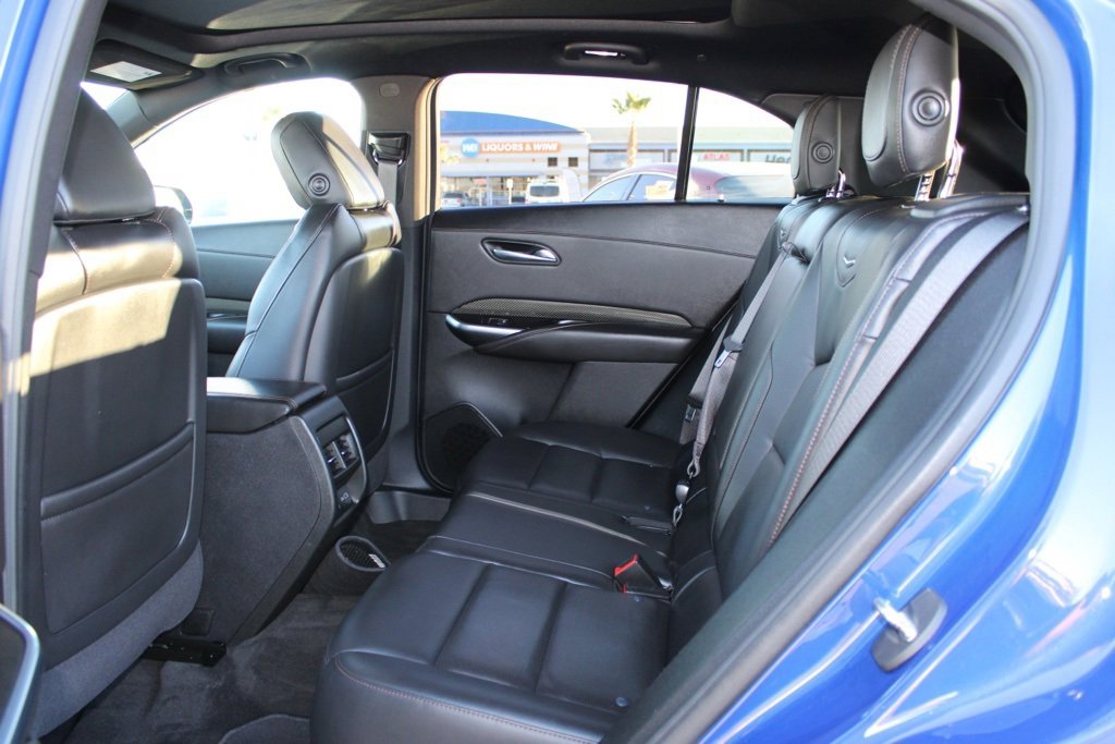 Used 2021 Cadillac XT4 Sport image 16