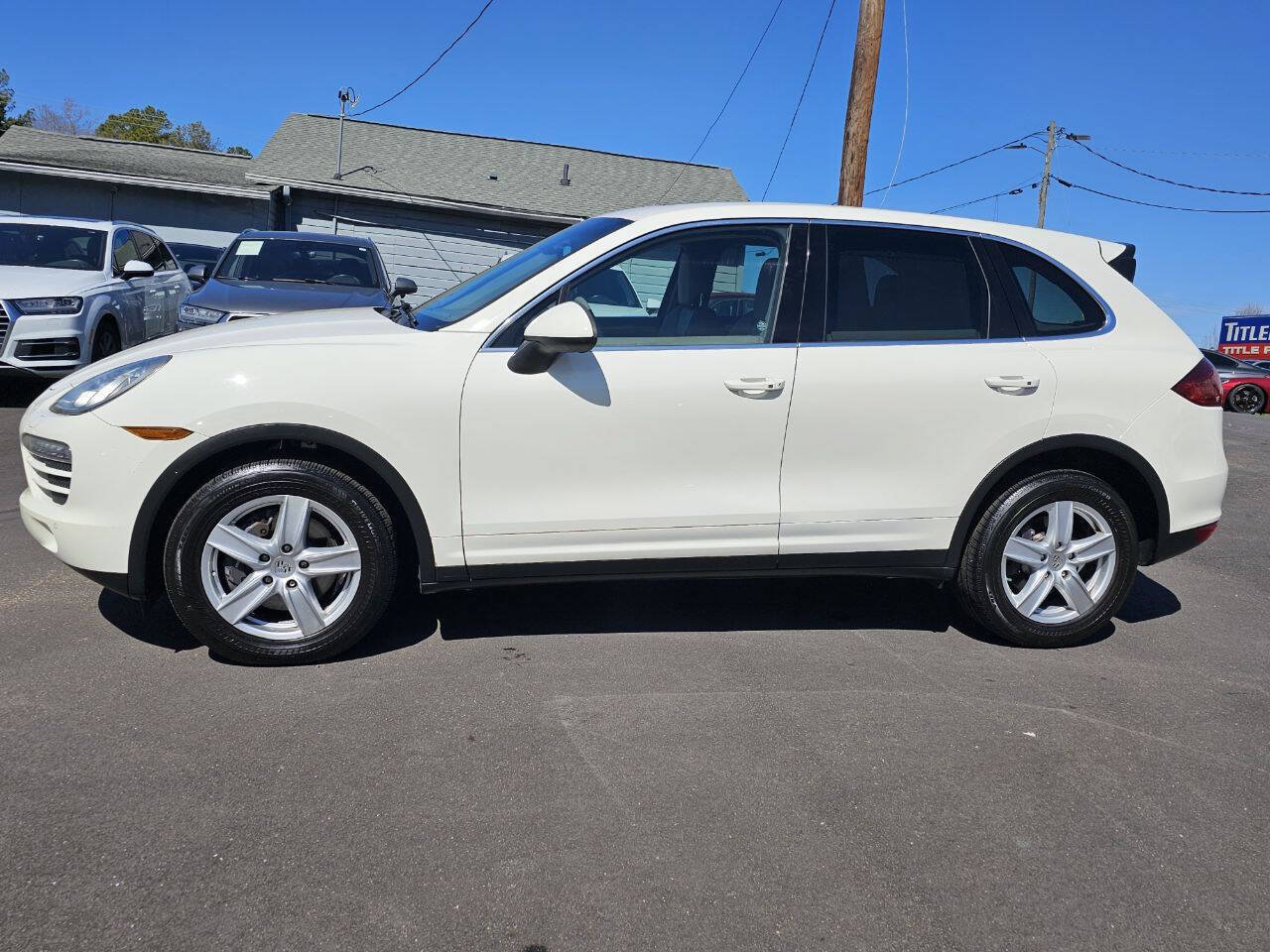 Used 2012 Porsche Cayenne AWD/4WD image 16