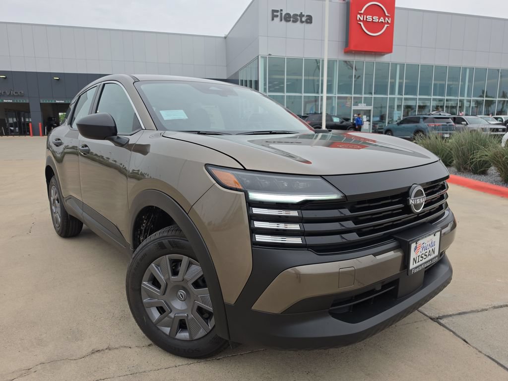 New 2026 Nissan Kicks S