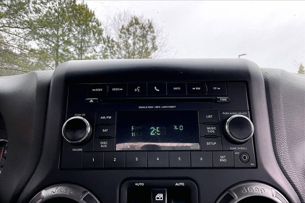 Used 2017 Jeep Wrangler Sport w/ Quick Order Package 23S image 13