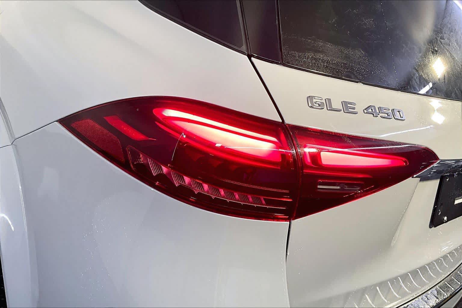 New 2026 Mercedes-Benz GLE 450 4MATIC image 5