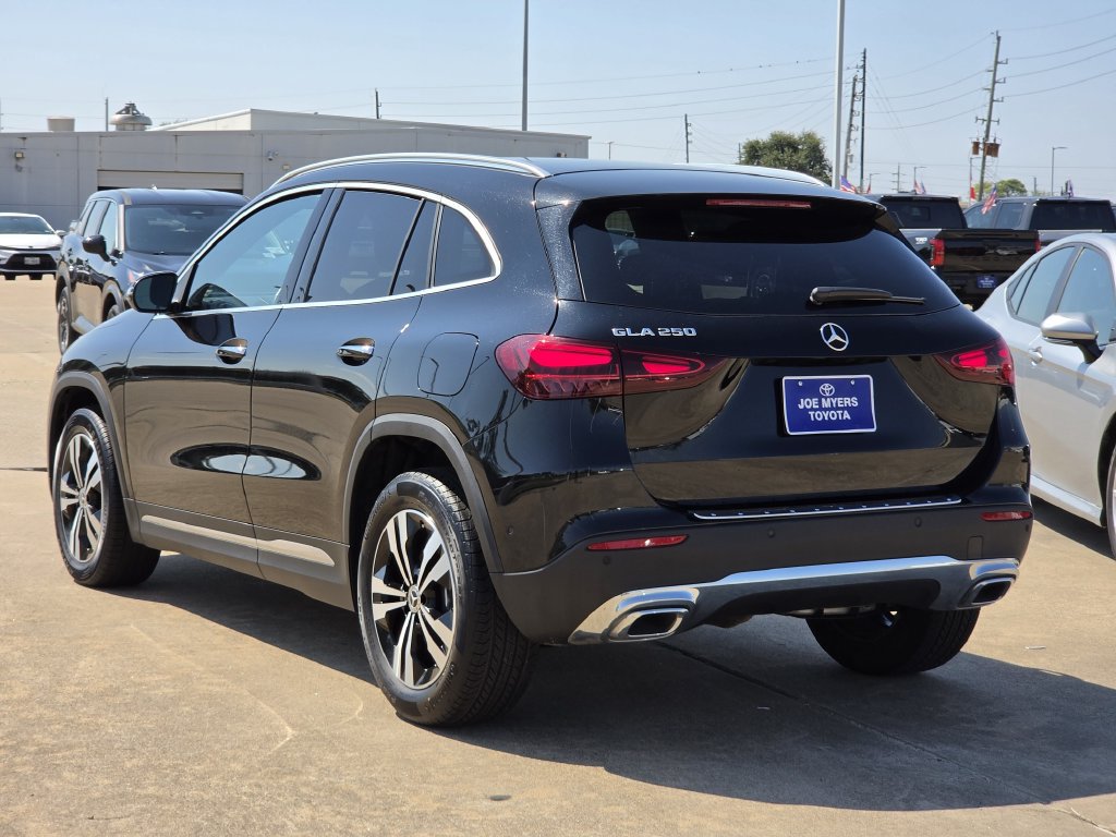 Used 2025 Mercedes-Benz GLA 250 image 7