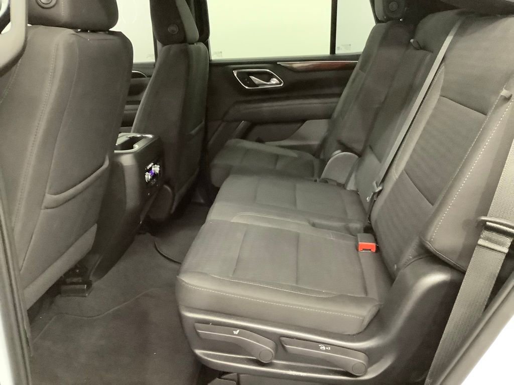 Used 2022 GMC Yukon SLE w/ Gmc Pro Safety Plus Package image 6