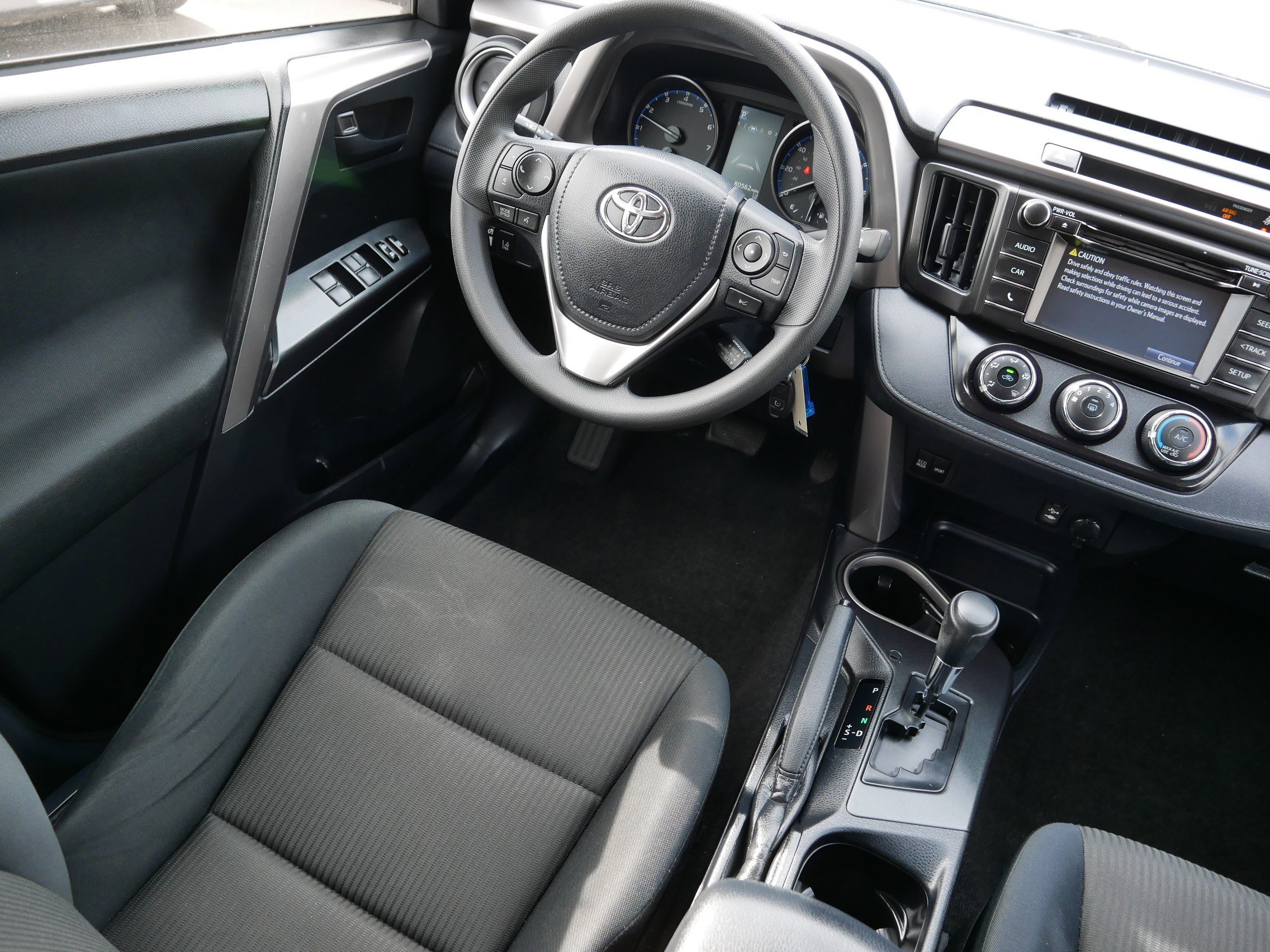 Used 2017 Toyota RAV4 LE w/ All Weather Liner Package AWD/4WD image 9