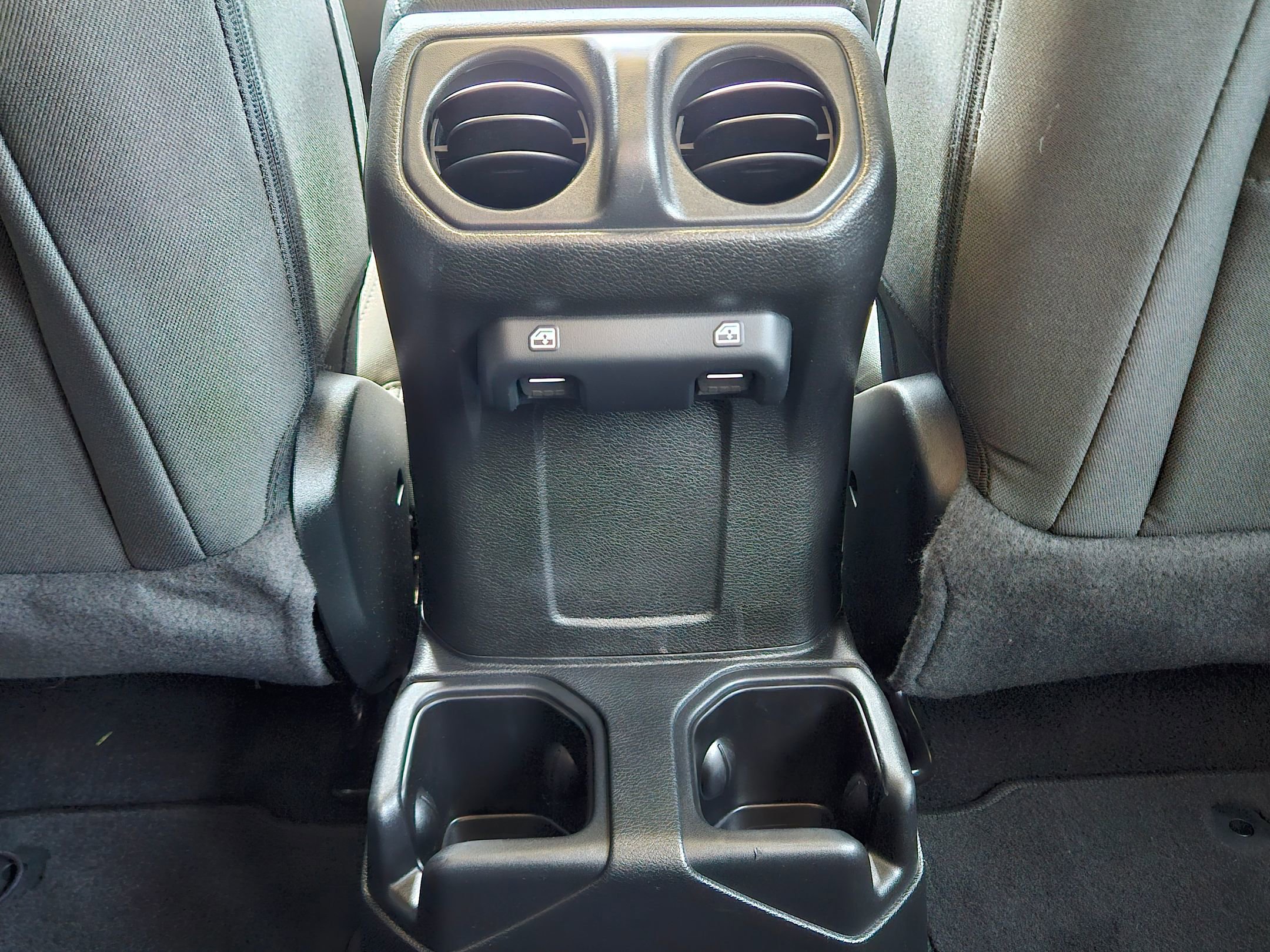 Used 2021 Jeep Wrangler Unlimited Sport image 28