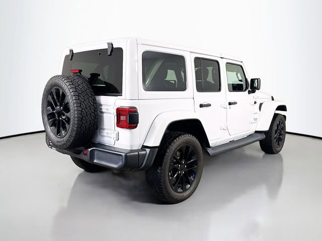 Used 2022 Jeep Wrangler Unlimited Sahara image 7