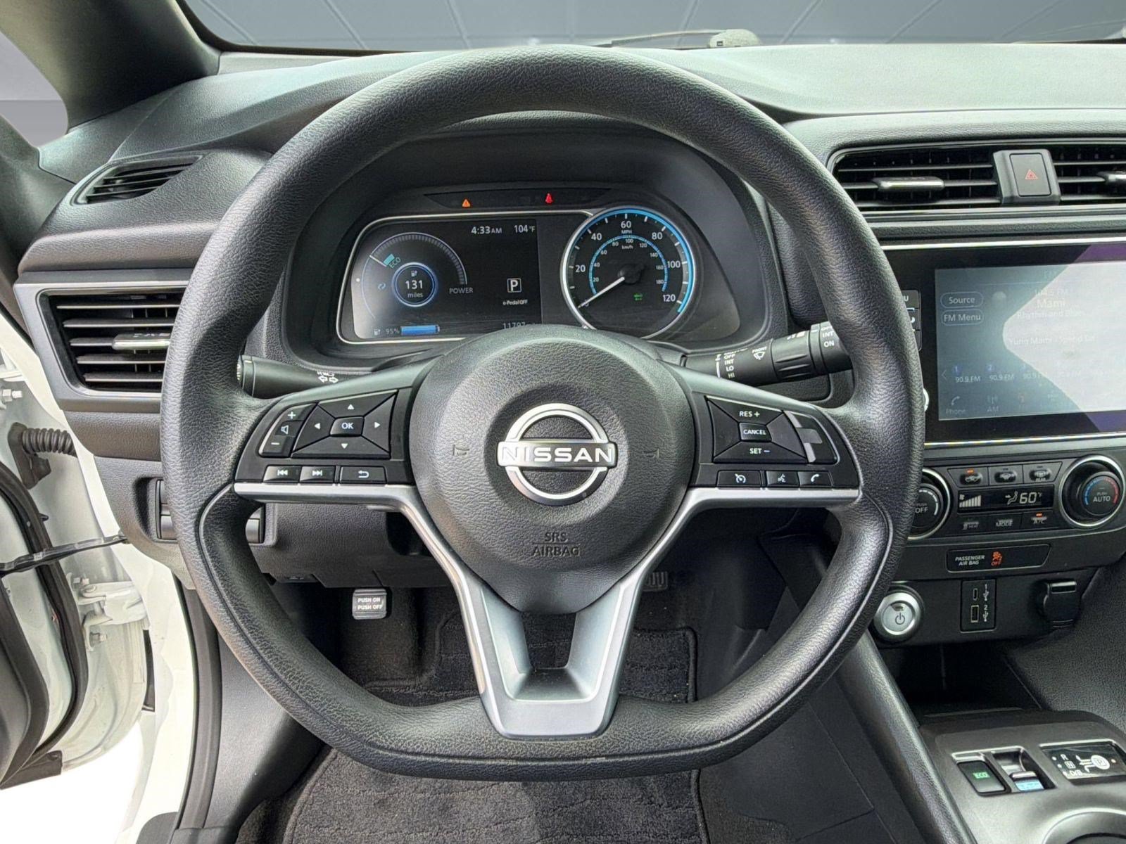 Used 2023 Nissan Leaf S FWD image 11