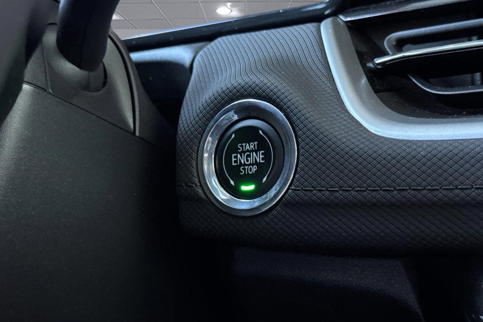 Used 2025 Chevrolet TrailBlazer LT image 32