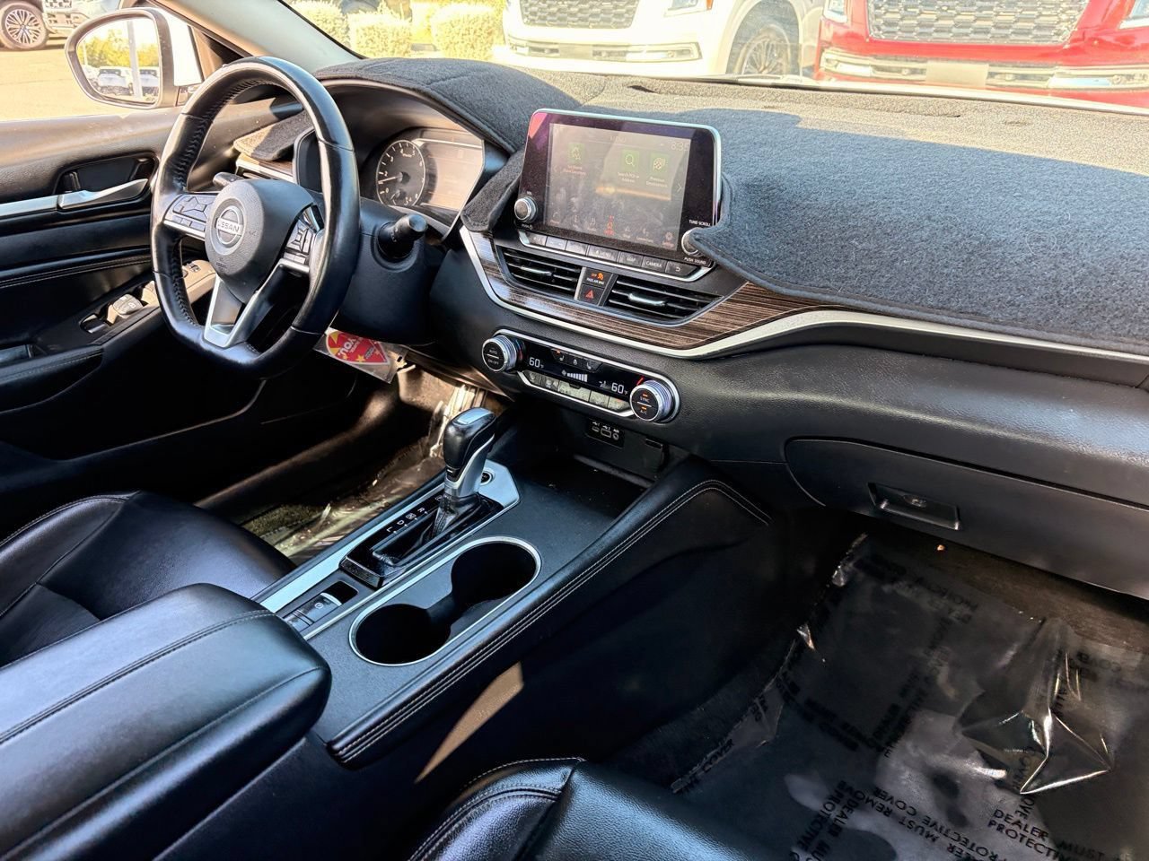 Used 2019 Nissan Altima 2.5 SL FWD image 13