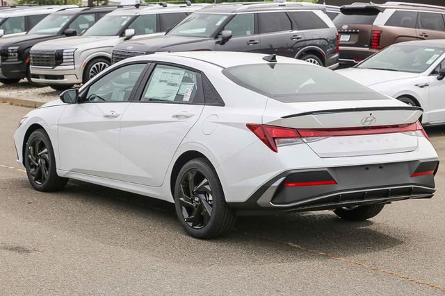 New 2026 Hyundai Elantra Sport FWD image 10