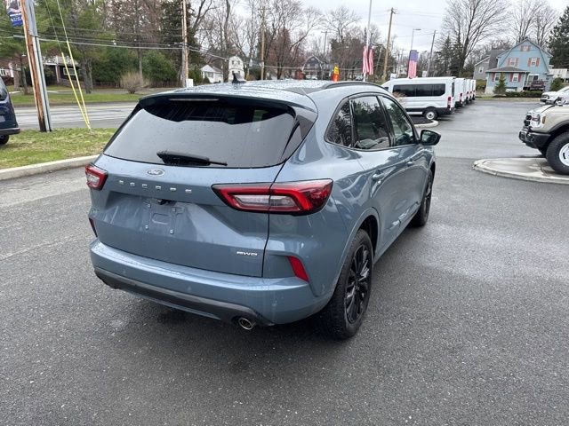 Used 2023 Ford Escape ST-Line Elite w/ Premium Technology Package AWD/4WD image 6