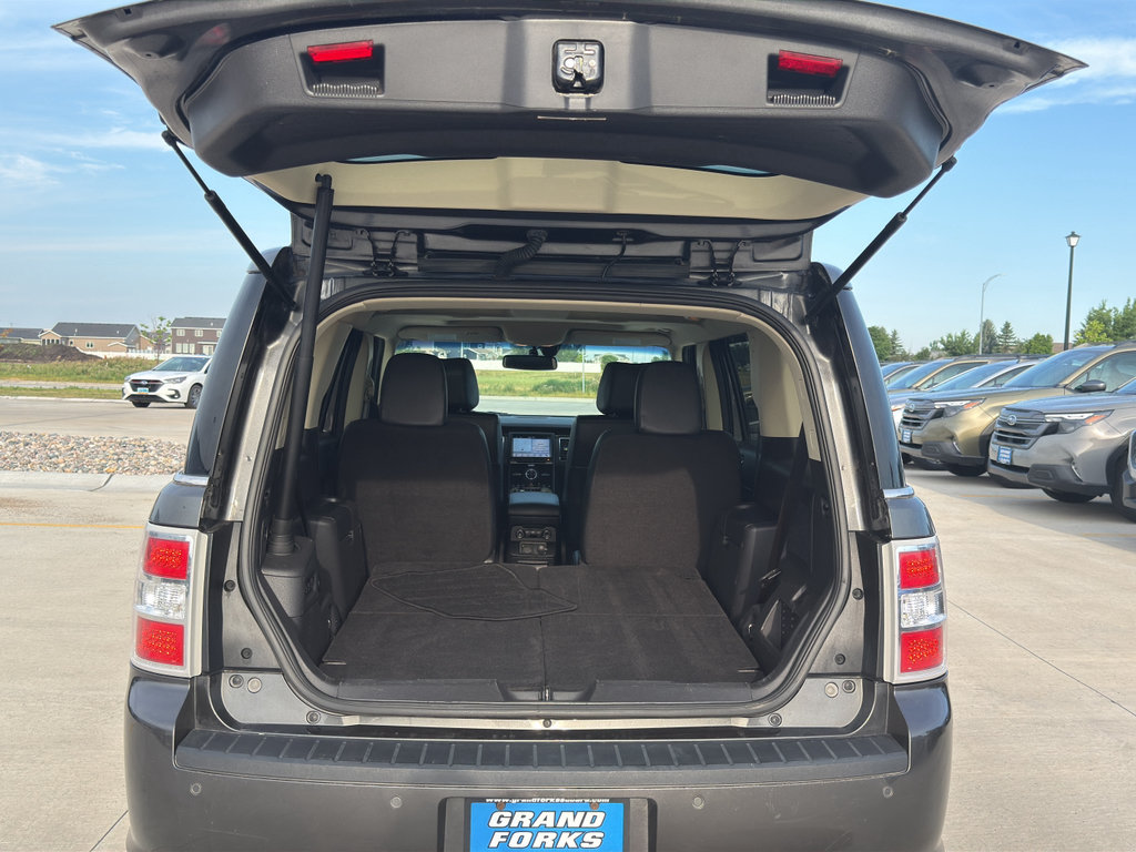 Used 2019 Ford Flex Limited w/ Equipment Group 303A AWD/4WD image 7