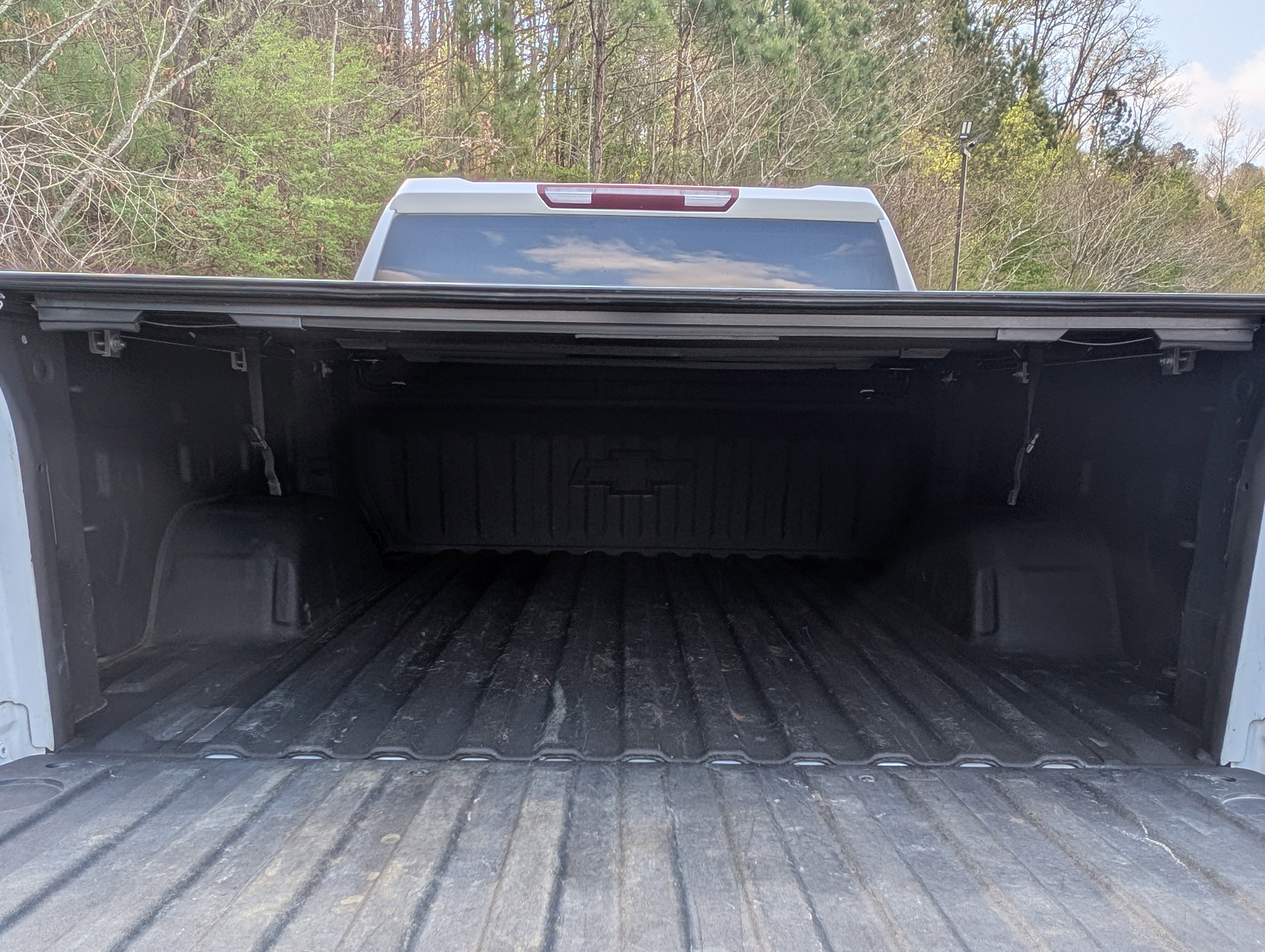 Used 2019 Chevrolet Silverado 1500 Custom Trail Boss w/ Custom Convenience Package AWD/4WD image 18