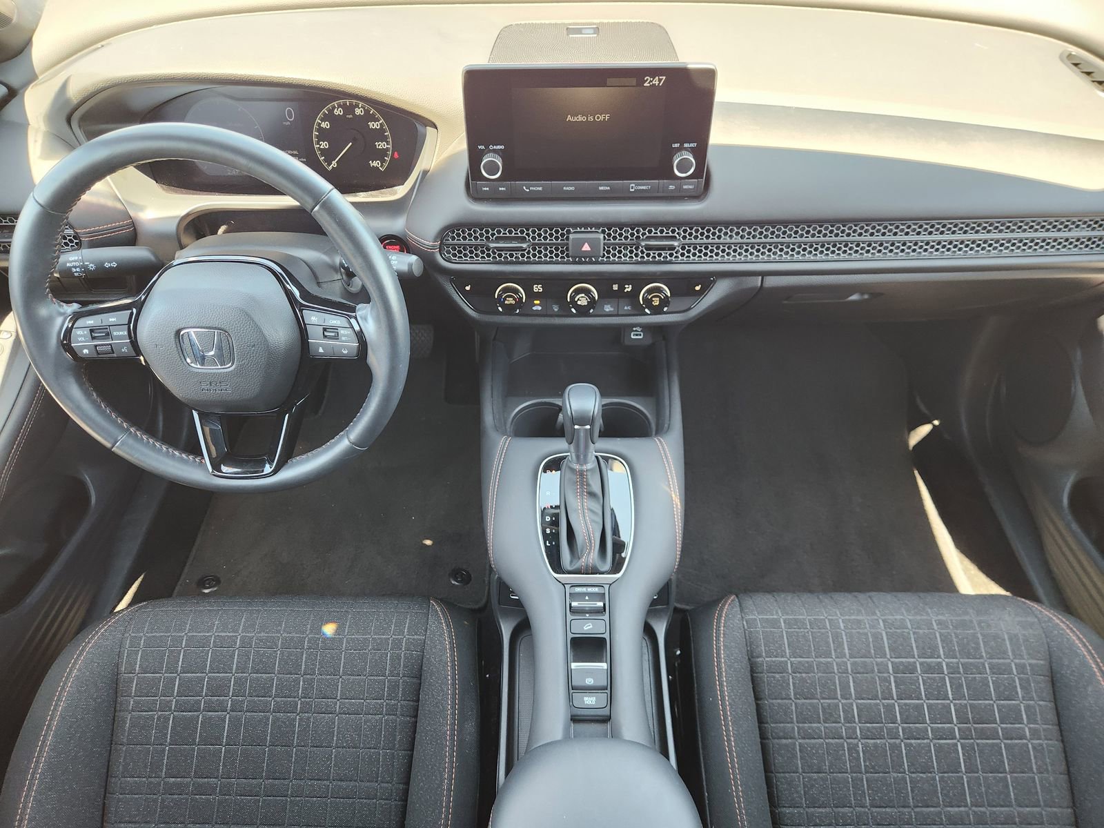 Used 2025 Honda HR-V Sport image 29