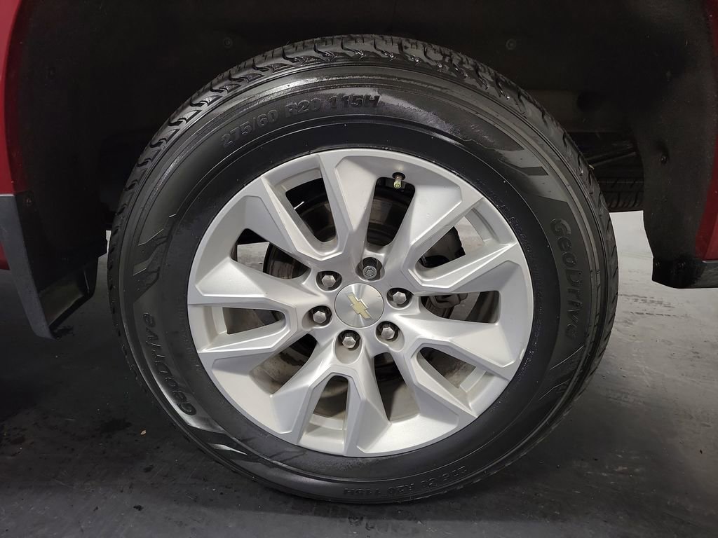 Used 2021 Chevrolet Silverado 1500 Custom w/ LPO, Dark Essentials Package image 10