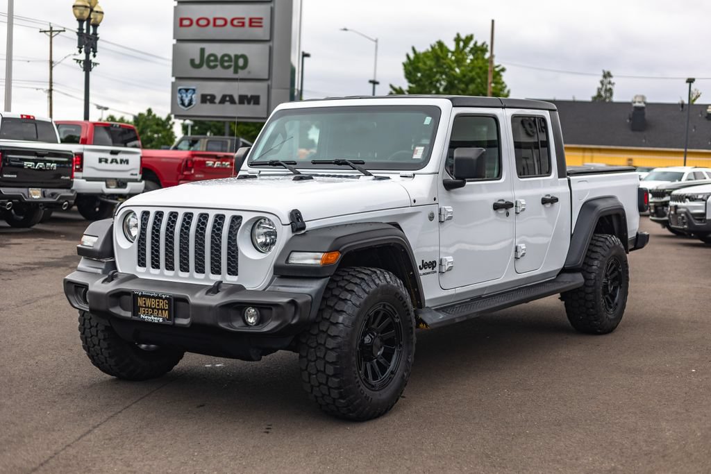 Used 2020 Jeep Gladiator Sport w/ Quick Order Package 24S AWD/4WD image 4