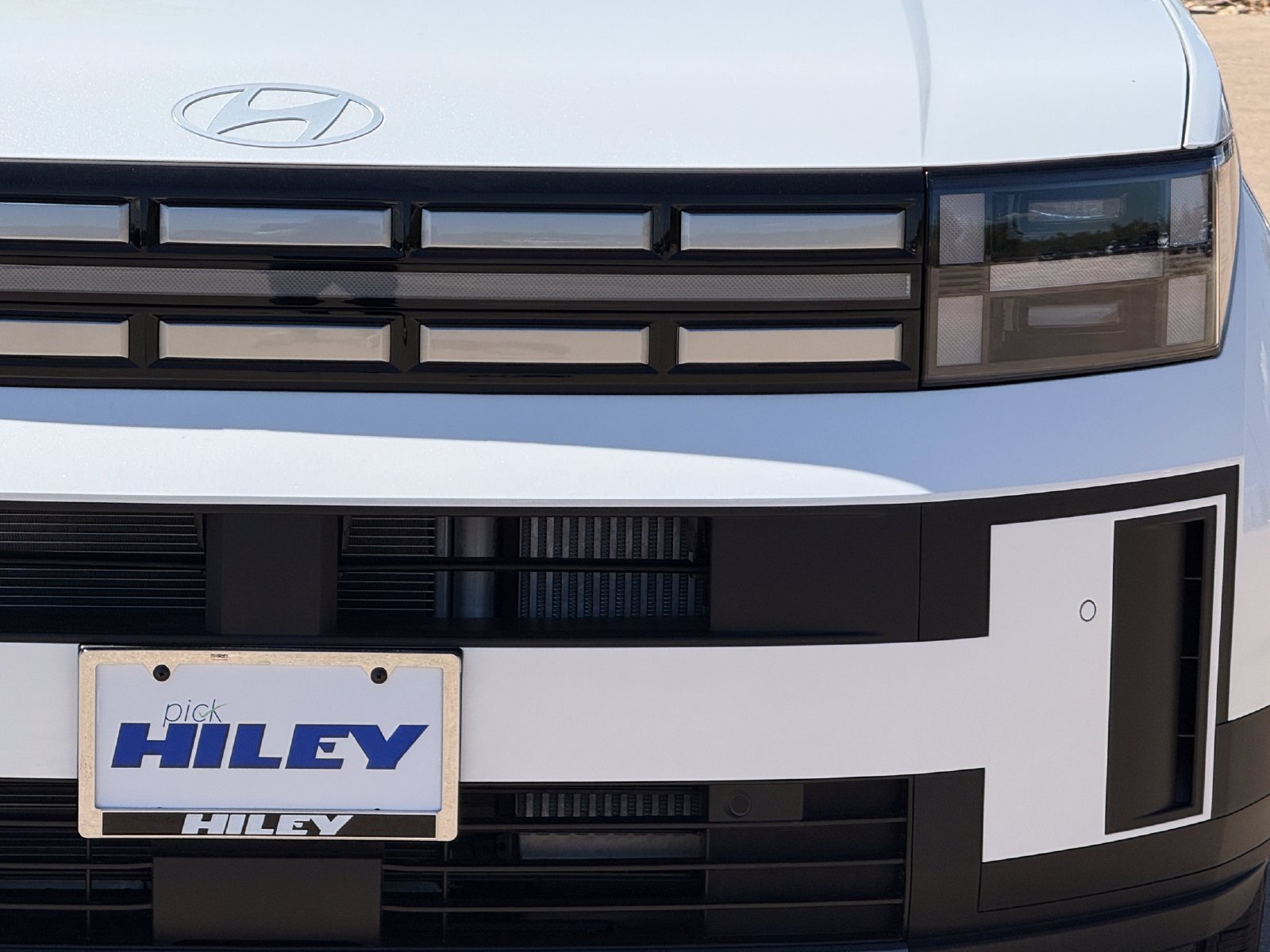 New 2027 Hyundai Santa Fe SEL FWD image 8
