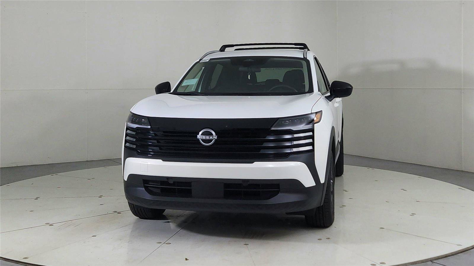 New 2026 Nissan Kicks SV w/ Cold Weather Package image 2