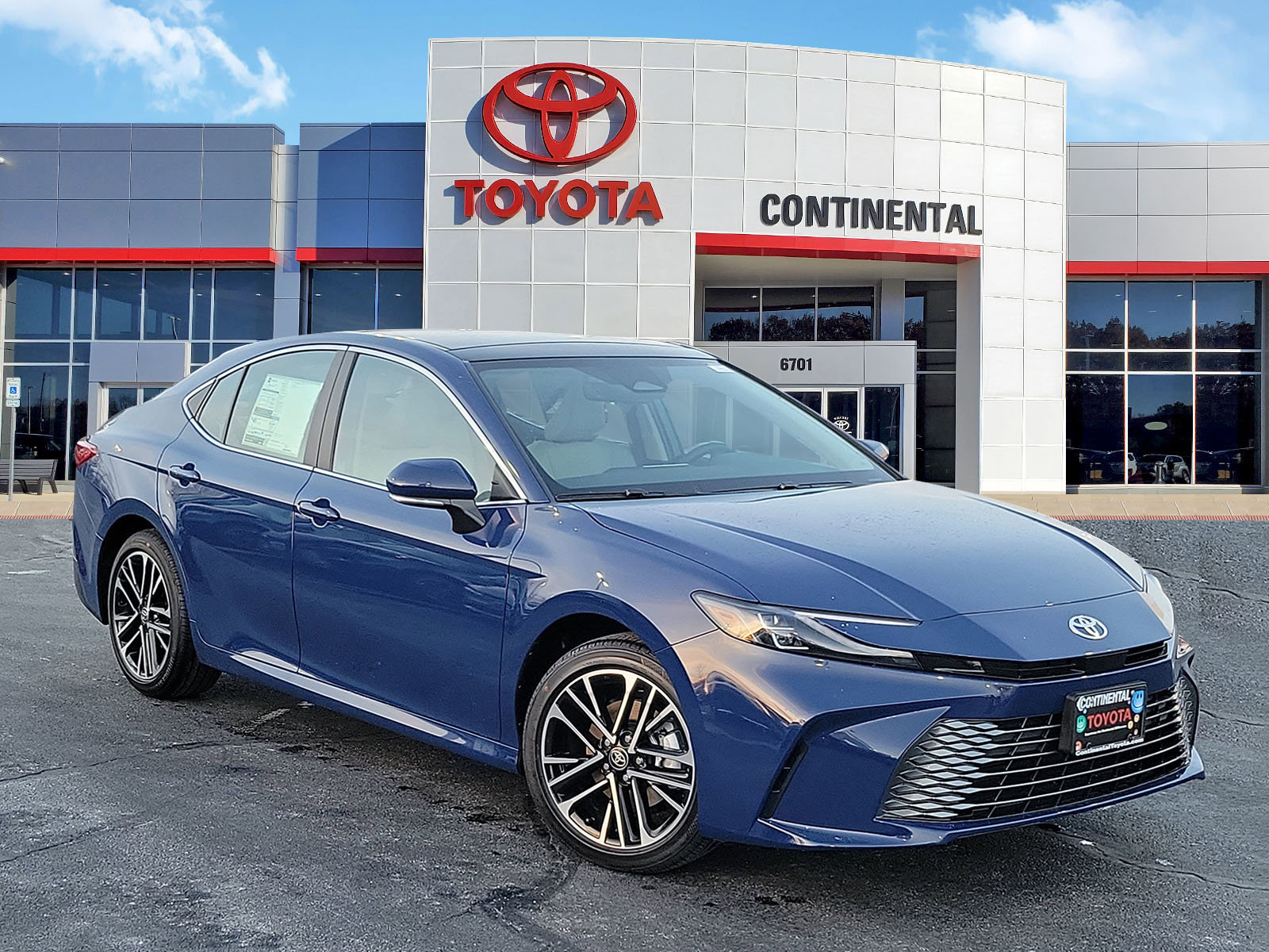 New 2026 Toyota Camry XLE image 1