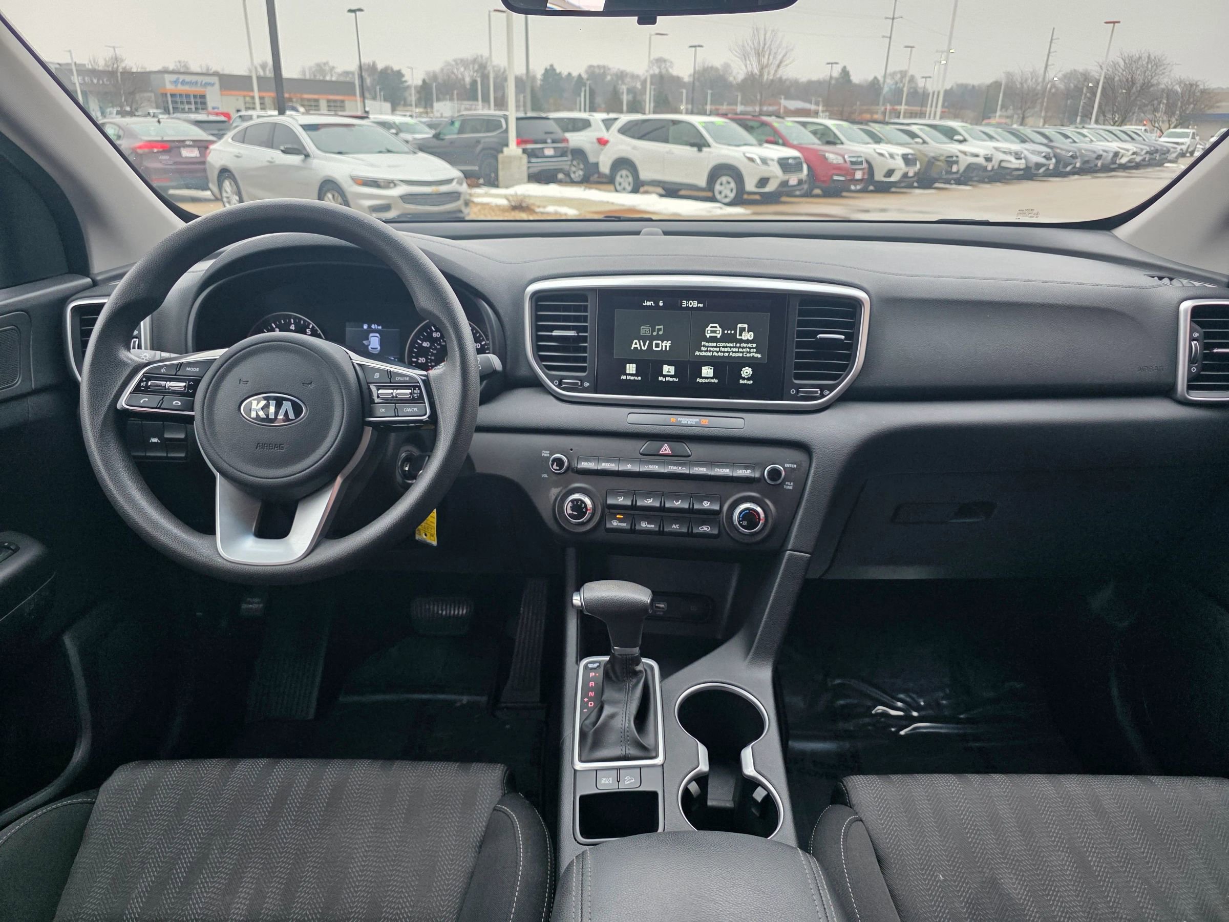 Used 2022 Kia Sportage LX image 11