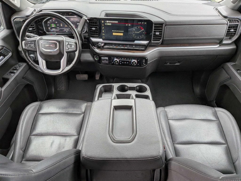 Used 2025 GMC Sierra 1500 SLT RWD image 13