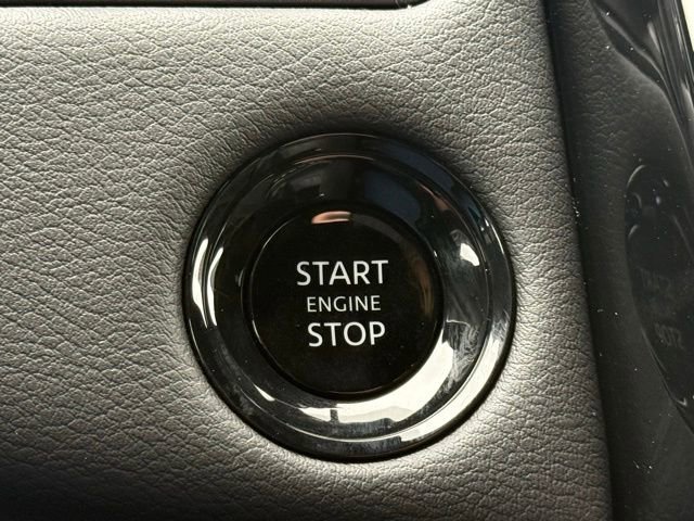 New 2025 Nissan Armada Platinum Reserve image 32