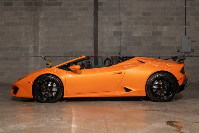 Used 2019 Lamborghini Huracan LP 580-2 image 6