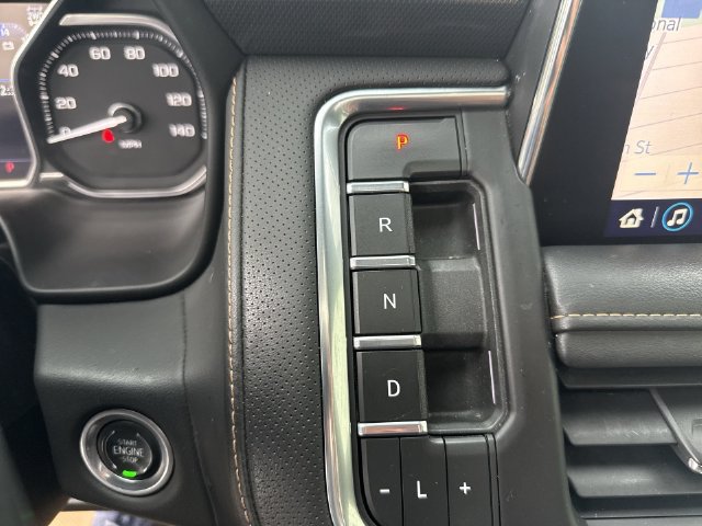 Certified 2021 GMC Yukon AT4 w/ AT4 Premium Plus Package AWD/4WD image 31