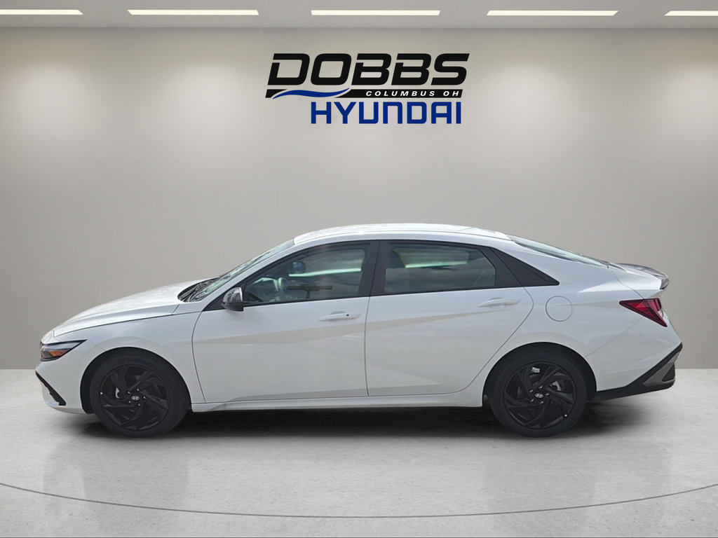 Certified 2026 Hyundai Elantra Sport FWD image 2