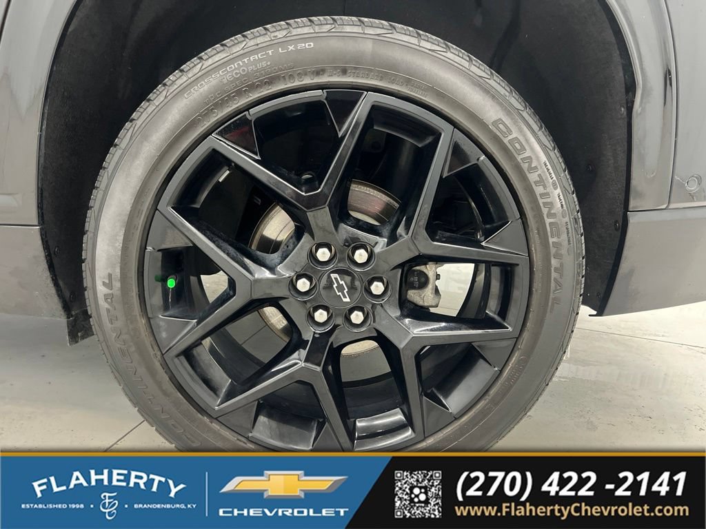 Used 2024 Chevrolet Traverse RS w/ LPO, Floor Liner Package AWD/4WD image 20
