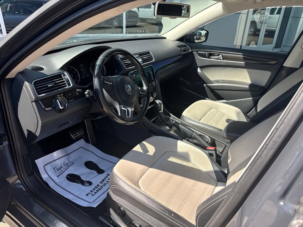 Used 2014 Volkswagen Passat 1.8T Sport FWD image 11