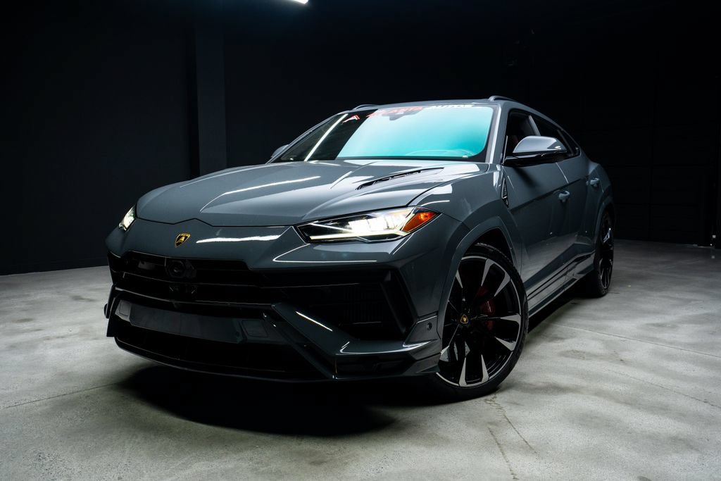 Used 2023 Lamborghini Urus S AWD/4WD image 2