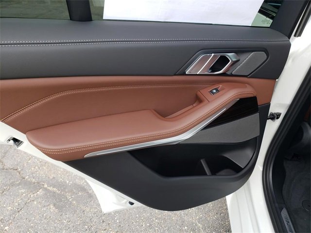 New 2026 BMW X5 xDrive40i w/ M Sport Package image 13