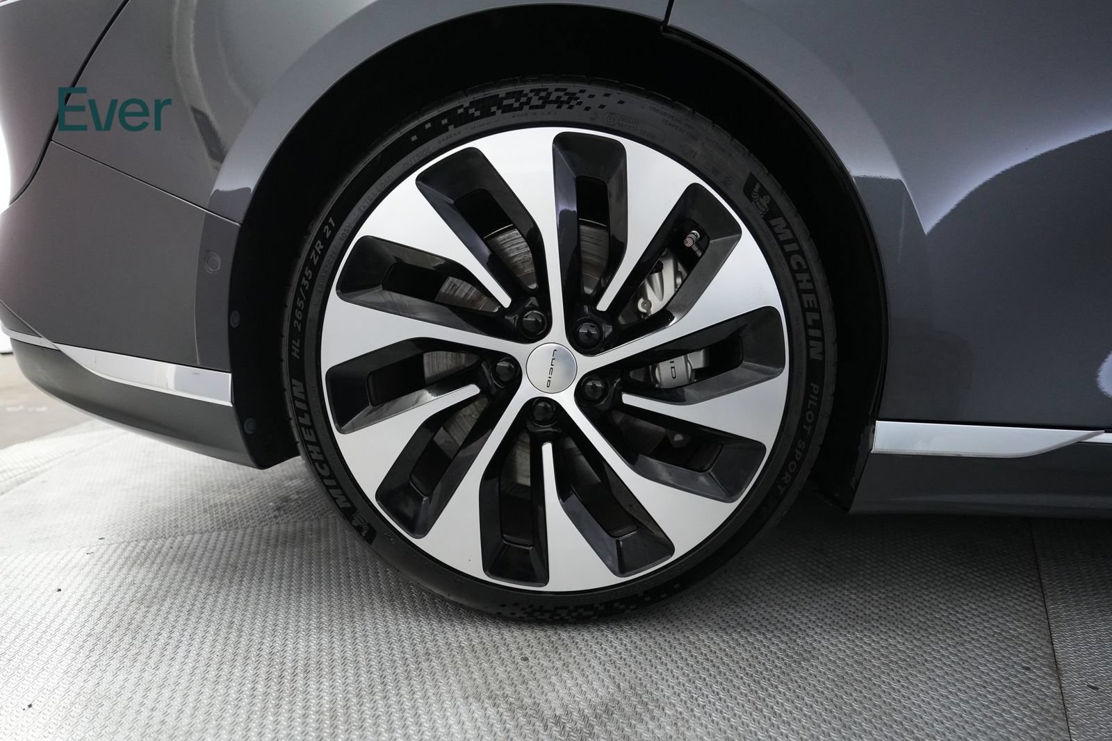 Used 2023 Lucid Air Touring AWD/4WD image 20