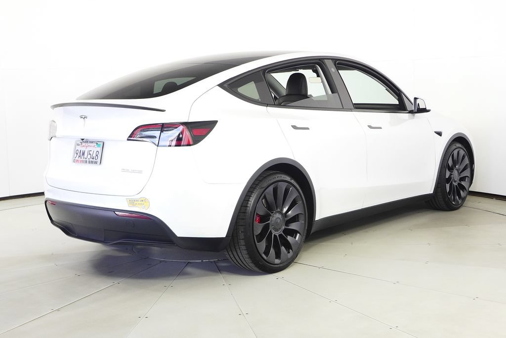 Used 2022 Tesla Model Y Performance AWD/4WD image 7