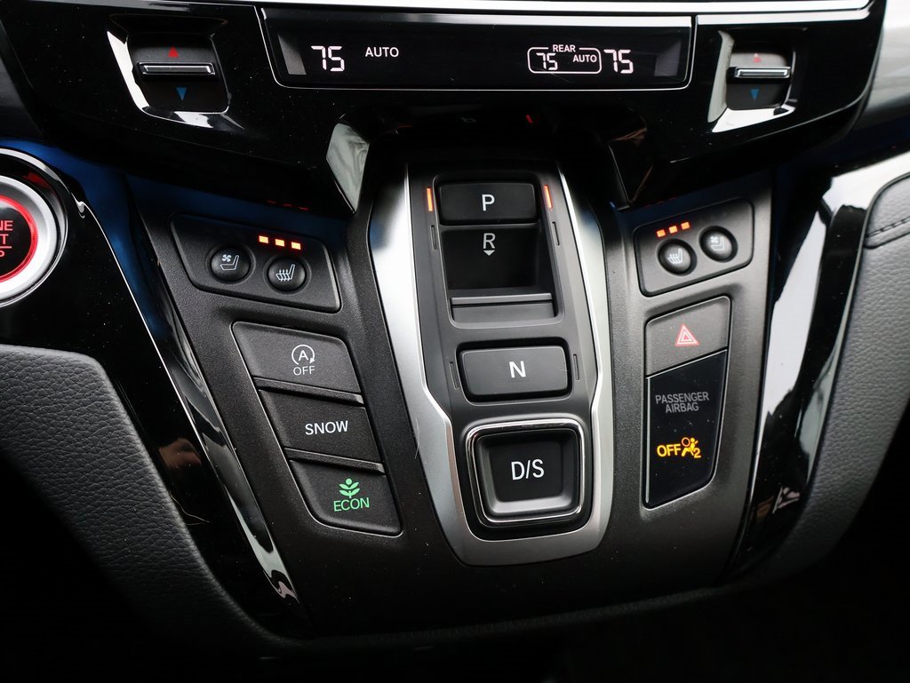 Certified 2025 Honda Odyssey Elite image 24
