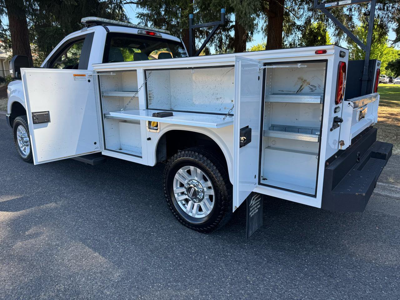 Used 2018 Ford F250 XL w/ STX Appearance Package AWD/4WD image 31