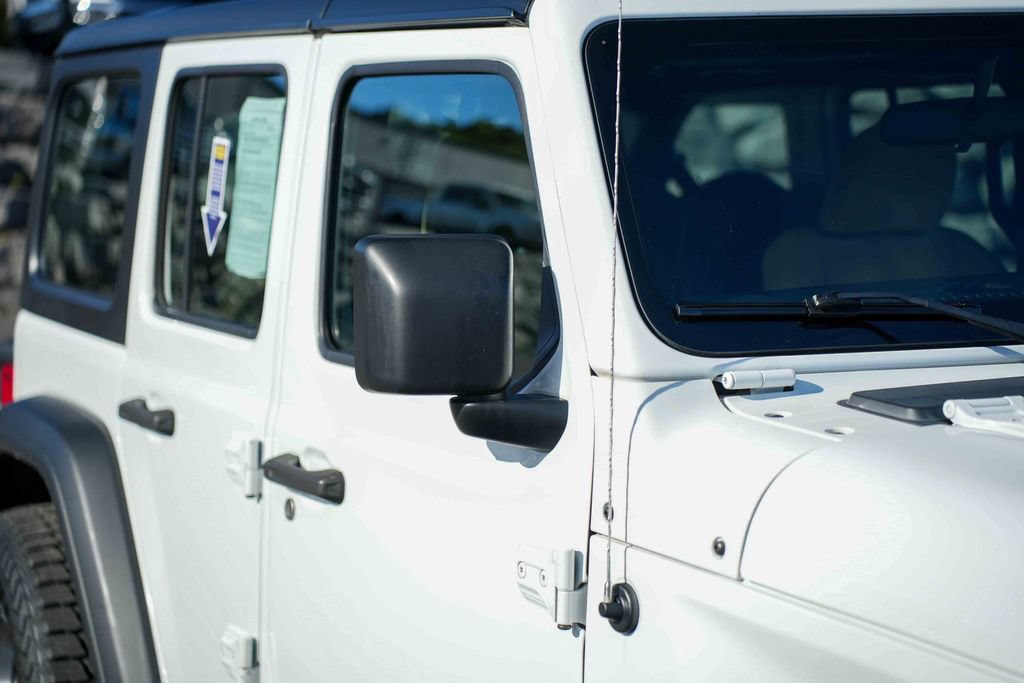 Used 2023 Jeep Wrangler Unlimited Sport AWD/4WD image 9