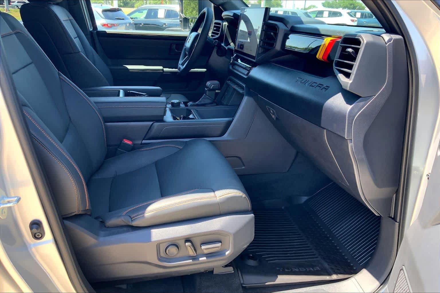 Used 2026 Toyota Tundra SR5 AWD/4WD image 9