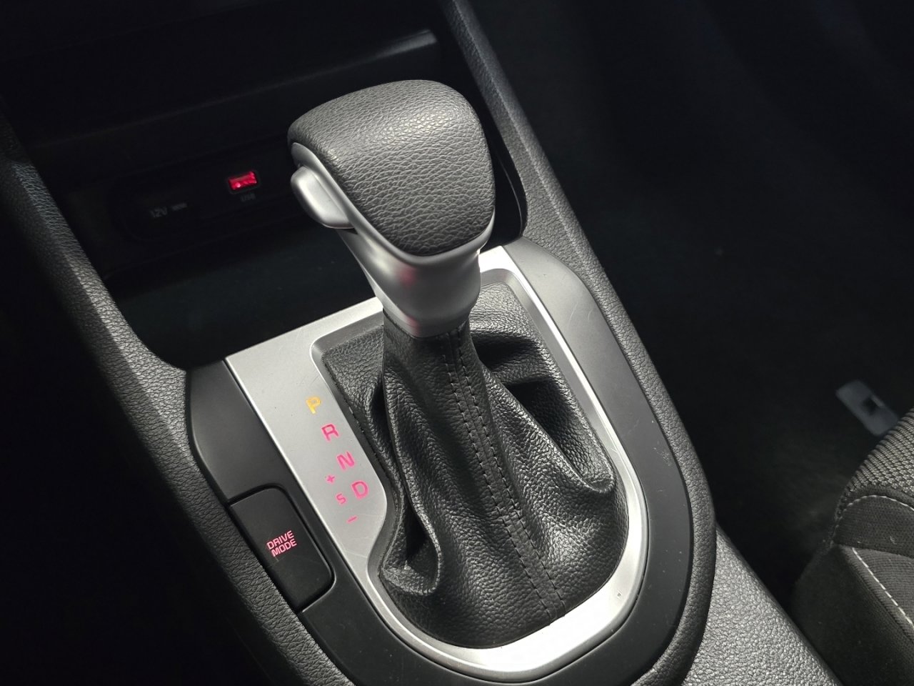 Used 2023 Kia Forte LXS image 26