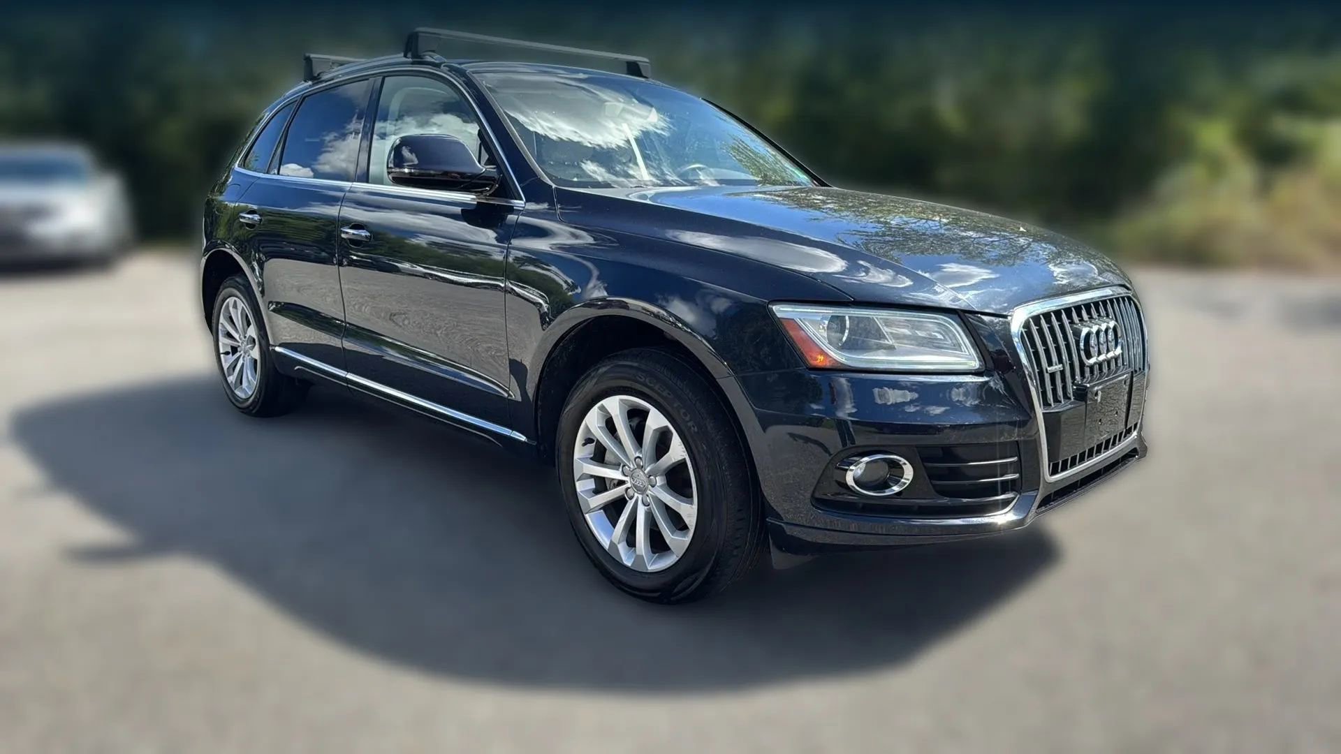Used 2017 Audi Q5 2.0T Premium w/ Audi MMI Navigation Plus image 3