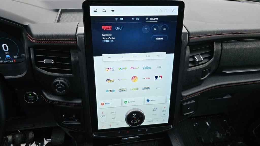 Used 2022 Ford Expedition Max Limited image 32