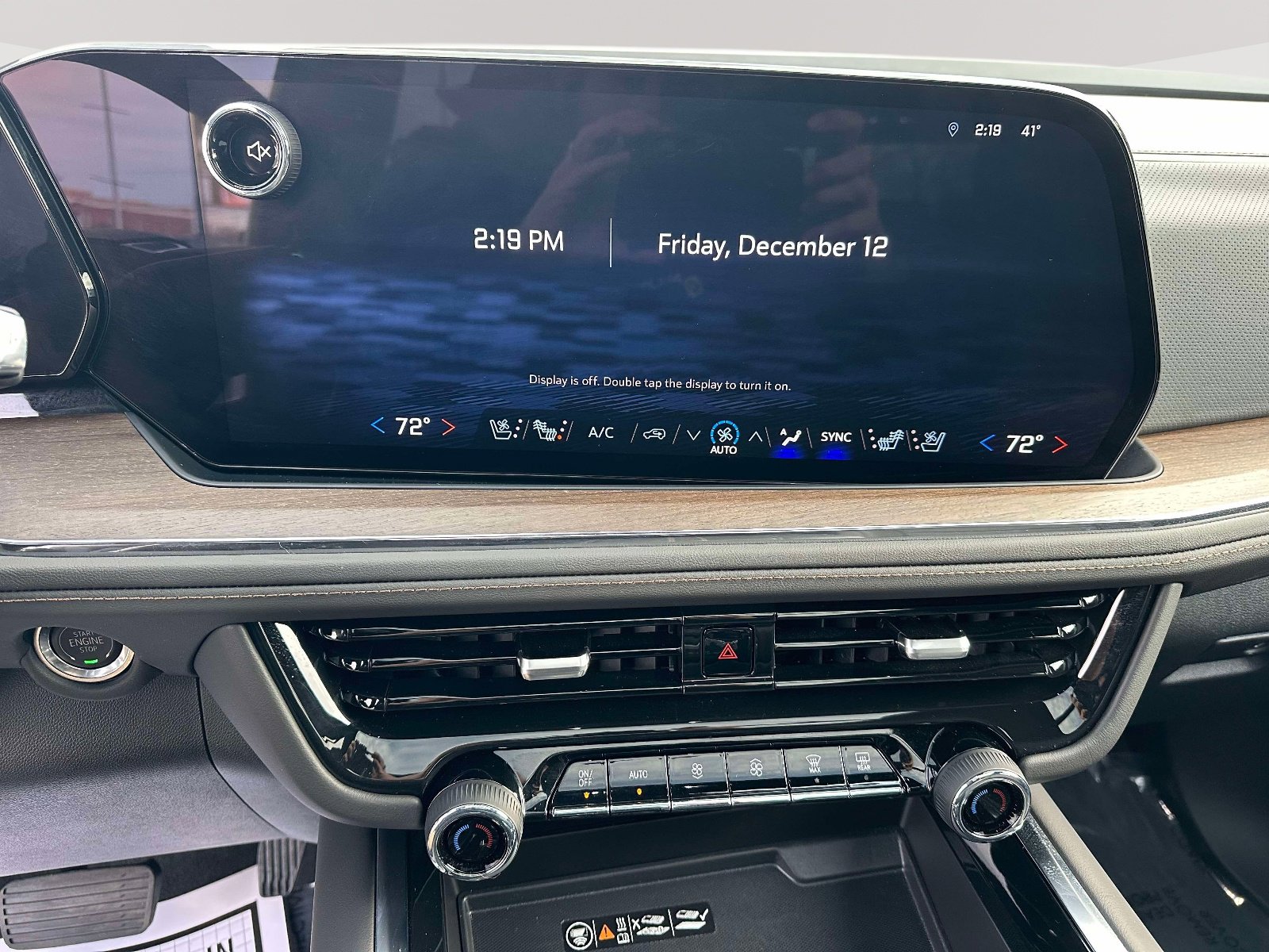 Used 2025 Chevrolet Tahoe High Country w/ LPO, Illumination Package image 9